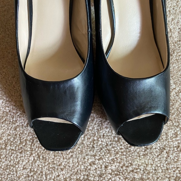 🖤 Nine & Co. black peep toe pumps / heels size 9M 👀 - Picture 3 of 10